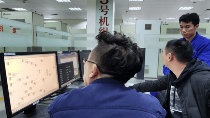 在选择IT运维外包服务商时，首先应关注其专业资质。以下是一些重要的评估指标：